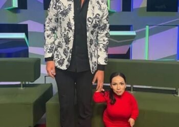 Рост этой девушки всего 85 сантиметров