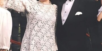 Мама меня рожала долго